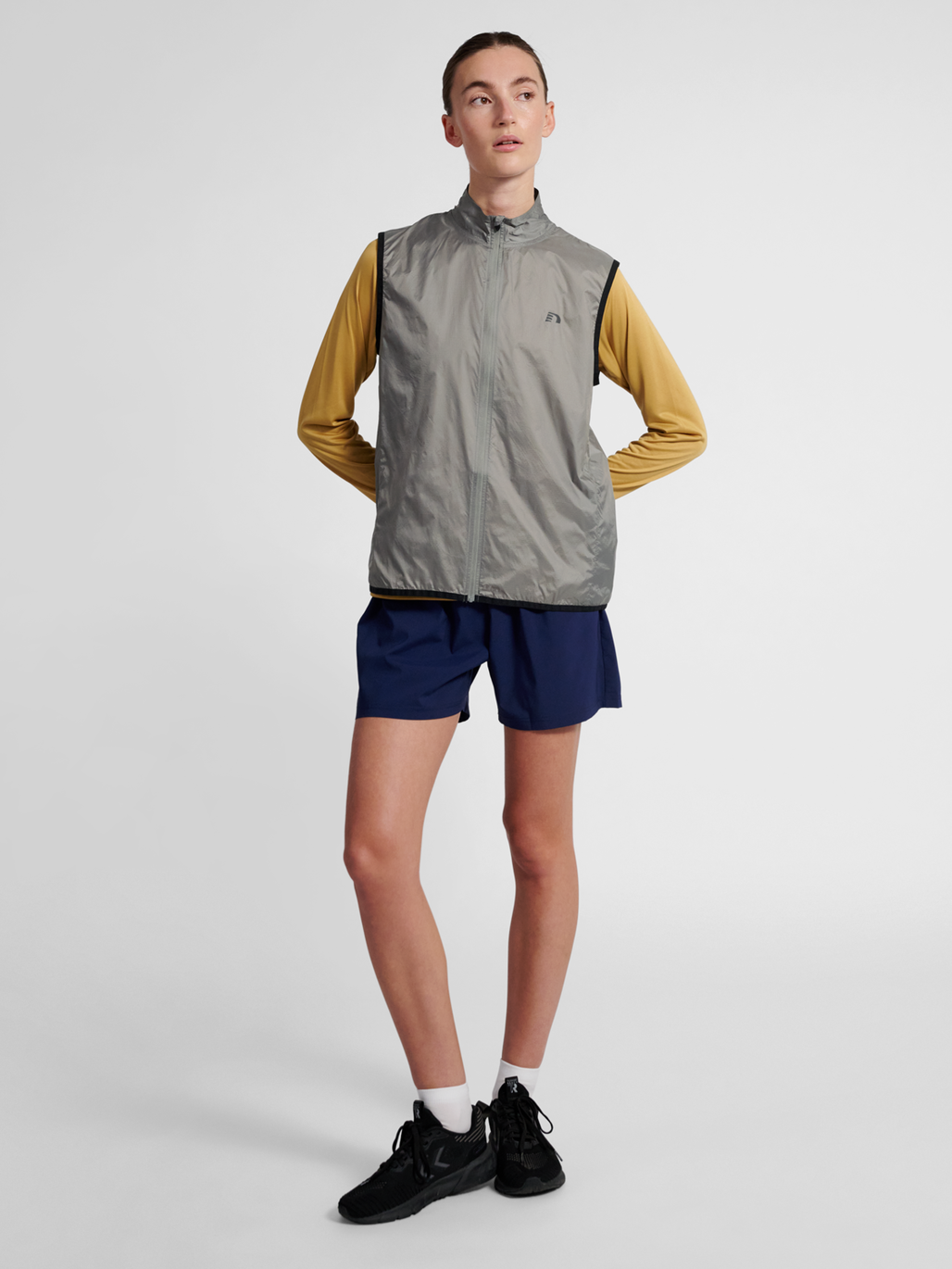 nwlPACKABLE TRAIL W VEST, TITANIUM, model