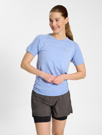 nwlRIVERSIDE SEAMLESS T-SHIRT S/S WOMAN, LAVENDER LUSTRE, model