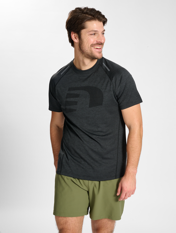 nwlORLANDO T-SHIRT S/S male, BLACK MELANGE, model