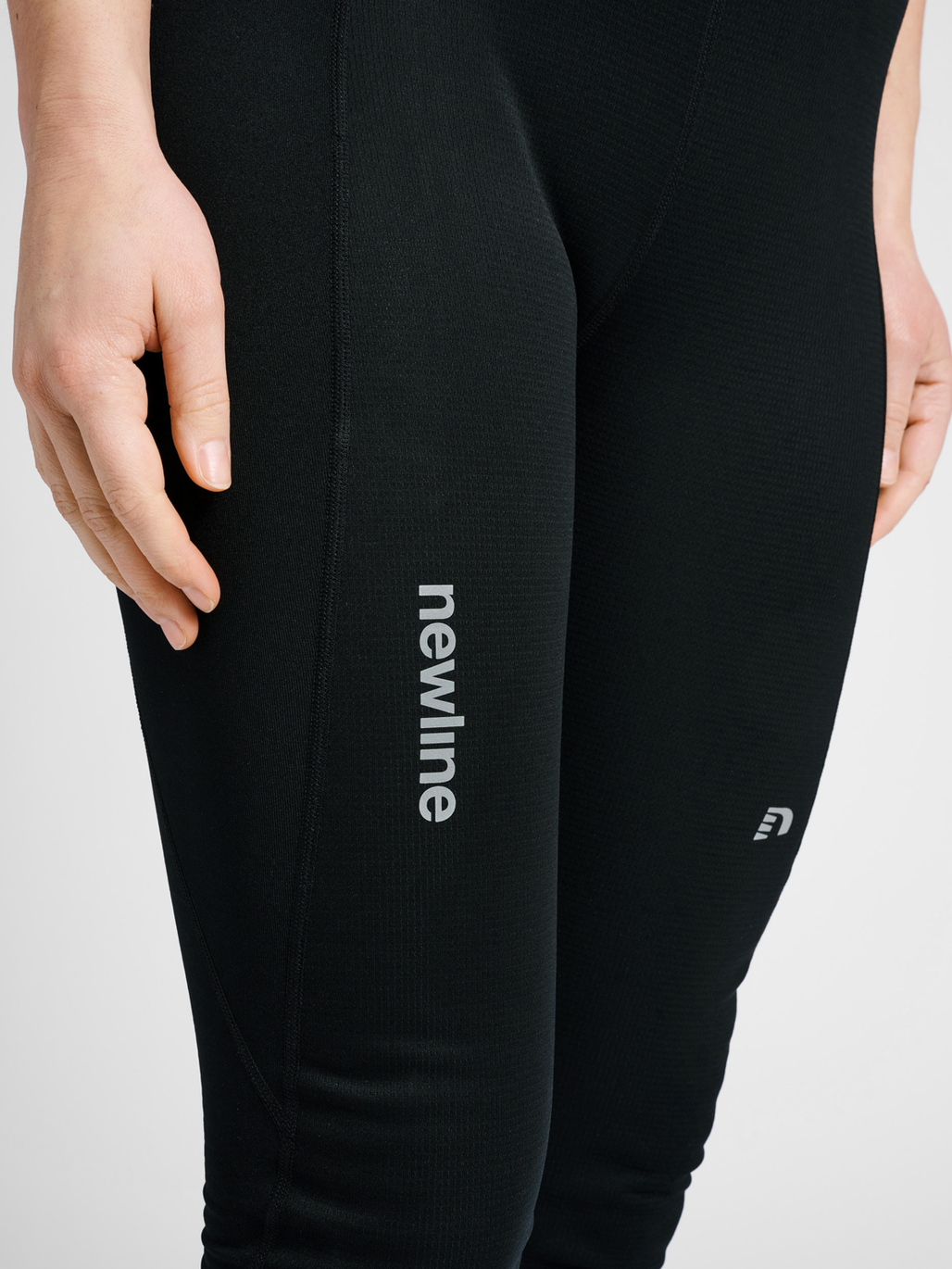 WOMEN CORE BIKE LONG BIB, BLACK, model