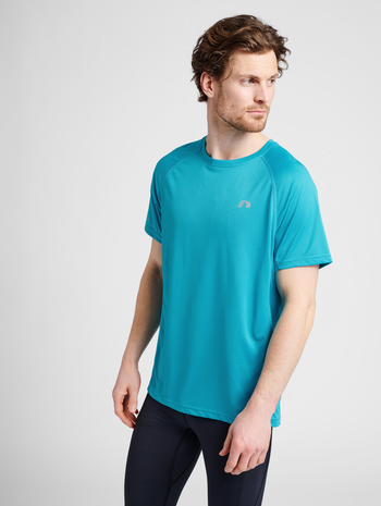 MEN RUNNING T-SHIRT S/S, CAPRI BREEZE, model