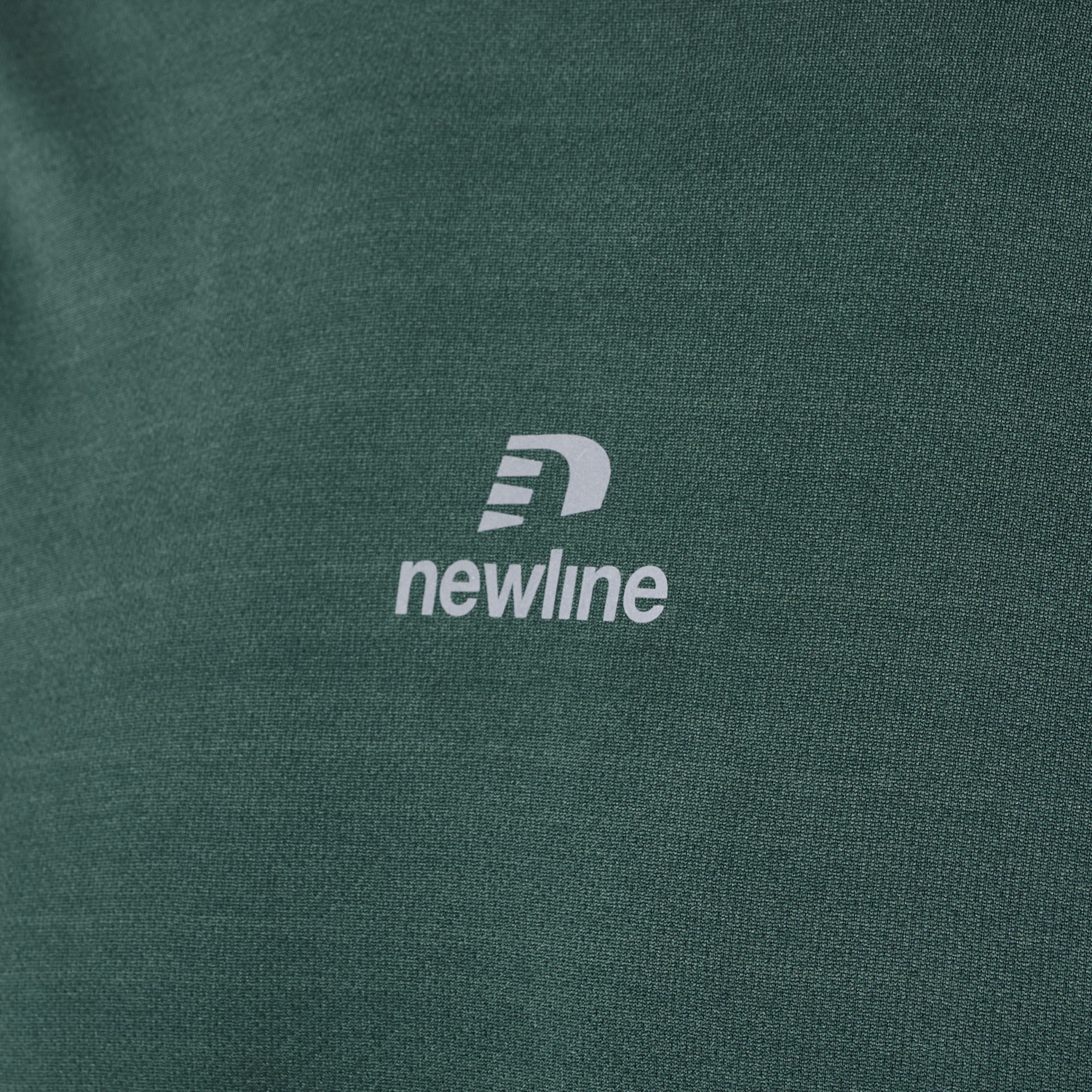 nwlBEAT POLY LS TEE, DARKEST SPRUCE, packshot