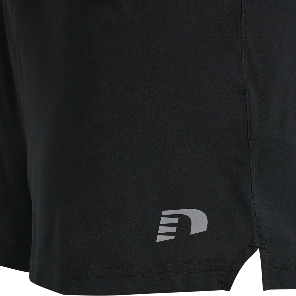 WOMEN CORE RUNNING SHORTS, BLACK, packshot