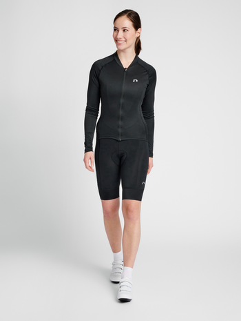 WOMENS CORE BIKE L/S JERSEY, BLACK, model