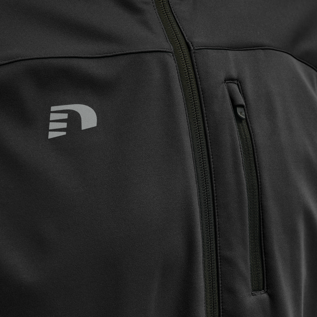 MEN CORE CROSS JACKET, BLACK, packshot