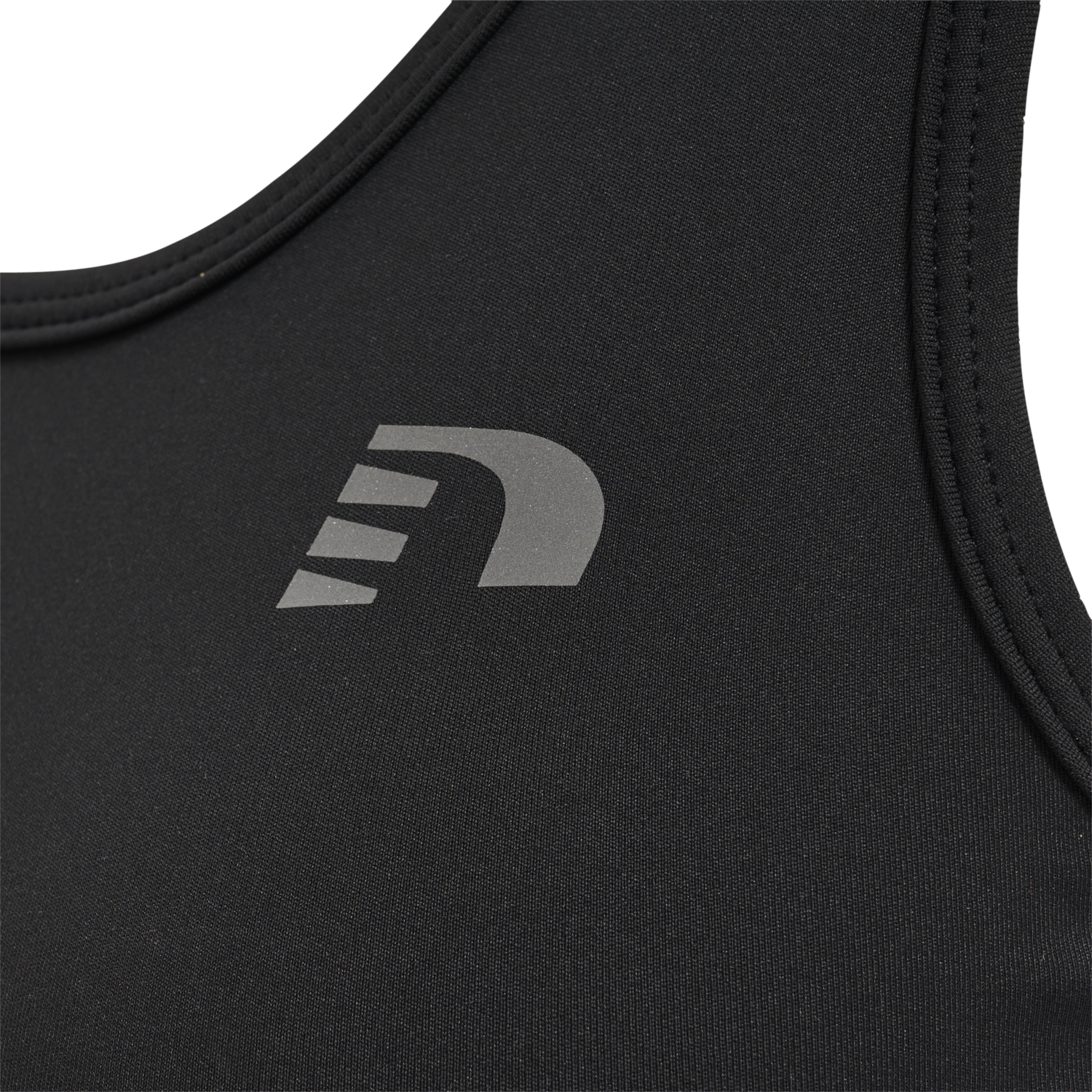 WOMEN CORE ATHLETIC TOP, BLACK, packshot