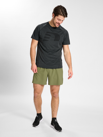 nwlORLANDO T-SHIRT S/S male, BLACK MELANGE, model