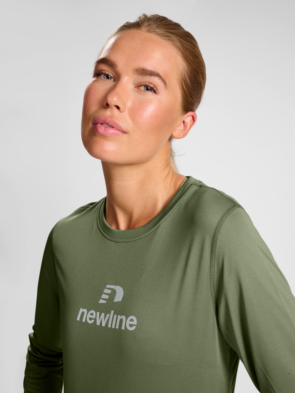 nwlBEAT LS TEE WOMAN, 6754, model